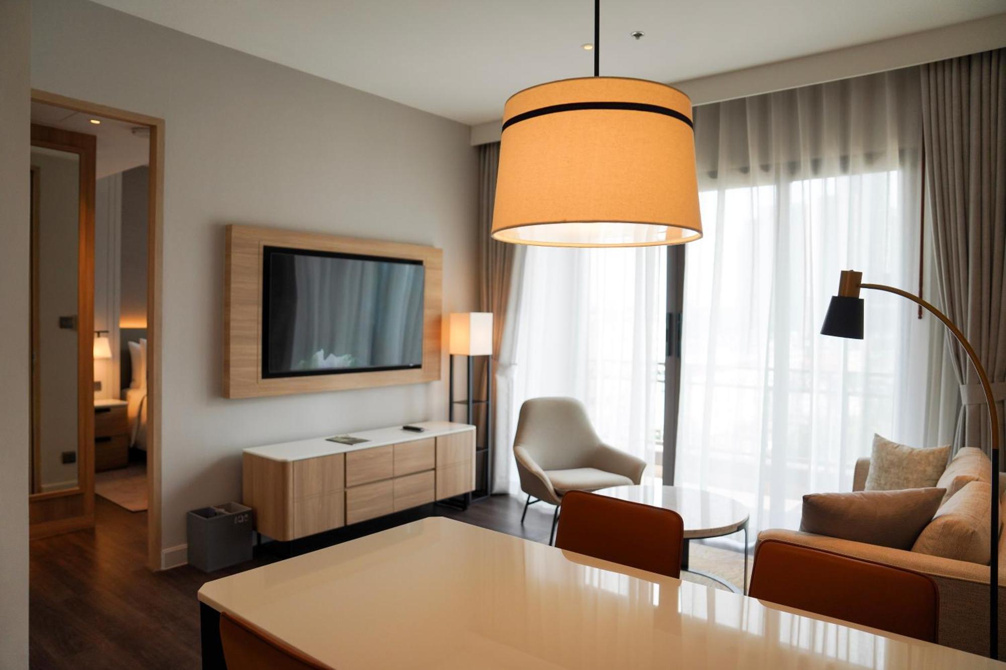 Marriott Executive Apartments Bangkok, Sukhumvit 101 Екстериор снимка