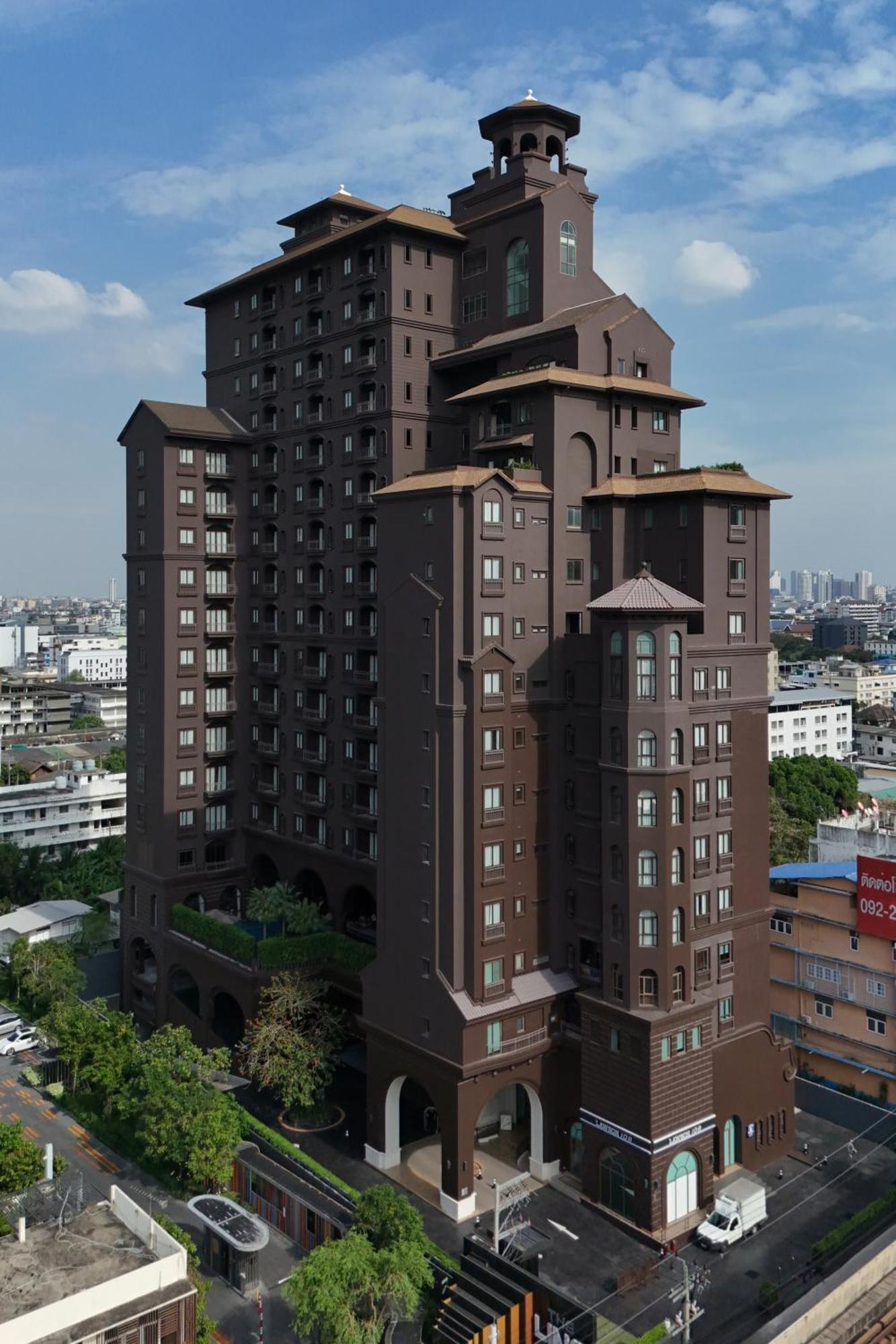 Marriott Executive Apartments Bangkok, Sukhumvit 101 Екстериор снимка
