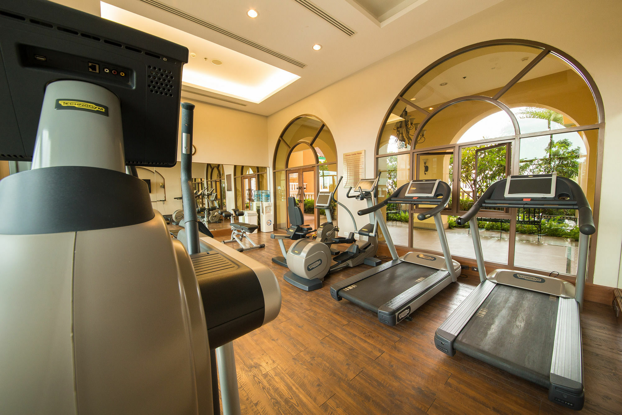 Marriott Executive Apartments Bangkok, Sukhumvit 101 Екстериор снимка